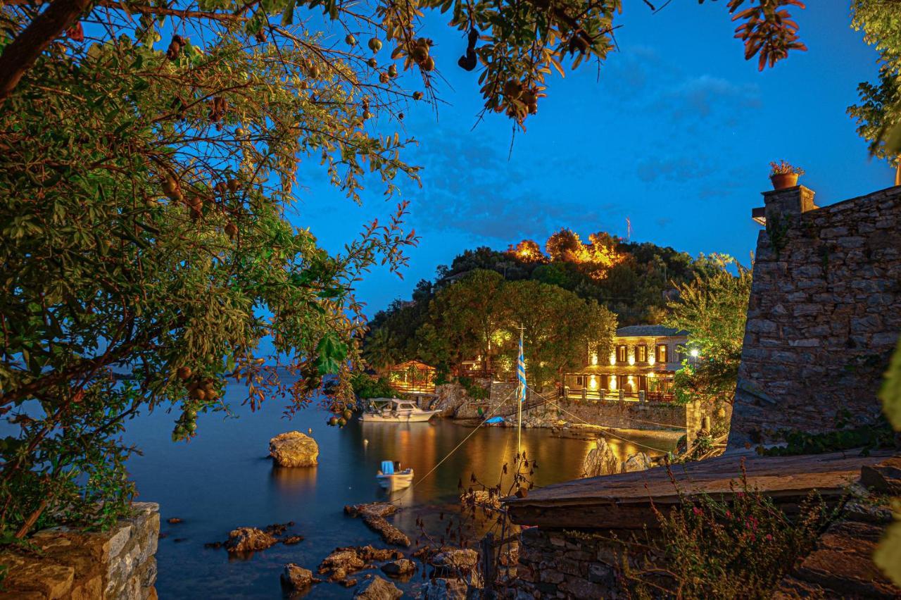 Cleopatra'S Miramare Aparthotel Damouchari Bagian luar foto